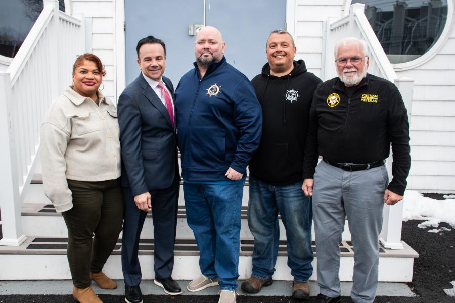 Photo of Mayor Ganim, City Council President Aidee Nieves, and three staff members from Port 5, National Association for Naval Veterans